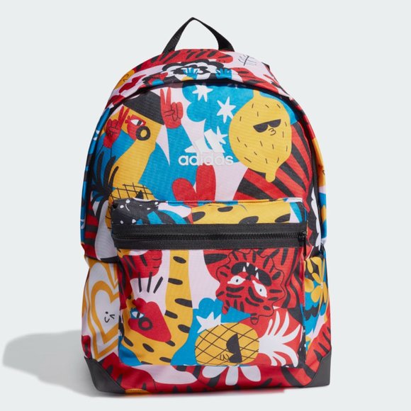Adidas Originals Women's Egle Classic Backpack FREE SHIPPING GU0972 - Picture 1 of 4